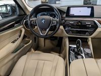 gebraucht BMW 530 dA Limousine xDrive NavProf StHz h/k HuD adapLED Glasdach