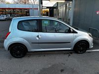 Usado Renault Twingo 64 HP (47 kW) 2008 Prateado Citadino