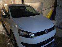 Gebraucht VW Polo 60 PS (44 kW) 2014 Weiß Kleinwagen