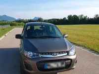 Gebraucht Lada Kalina 98 PS (72 kW) 2016 Braun Kleinwagen