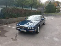 Gebraucht Jaguar XJ8 284 PS (208 kW) 2001 Blau Limousine