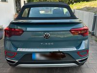 Gebraucht VW T-Roc Cabriolet 150 PS (110 kW) 2023 Blau Cabrio
