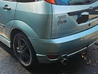 Gebraucht Ford Focus 115 PS (84 kW) 1999 Blau Kleinwagen