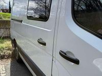 Gebraucht Opel Movano 131 PS (96 kW) 2017 Weiß Van / Kleinbus