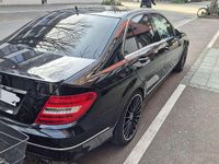 Gebraucht Mercedes C250 204 PS (150 kW) 2011 Schwarz Limousine
