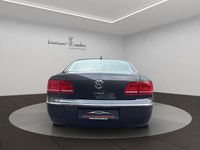 Gebraucht VW Phaeton Exclusive 239 PS (175 kW) 2010 Grau Limousine