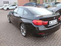 Gebraucht BMW 430 Advantage 258 PS (189 kW) 2016 Saphirschwarz Coupé