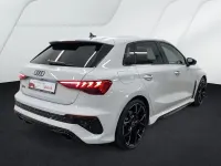 Gebraucht Audi RS3 Sportback Sport 400 PS (294 kW) 2024 Weiß Kleinwagen