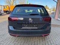 Gebraucht VW Passat Elegance 190 PS (139 kW) 2019 Grau Kombi