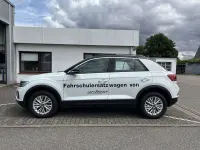 Usata VW T-Roc Life 150 CV (110 kW) 2022 Bianco SUV