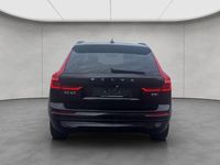 Gebraucht Volvo XC60 Core 250 PS (183 kW) 2024 Schwarz SUV