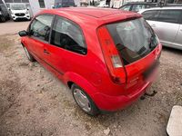 Gebraucht Ford Fiesta 69 PS (50 kW) 2004 Rot Kleinwagen