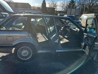 Gebraucht BMW 325 170 PS (125 kW) 1988 Silber Kombi