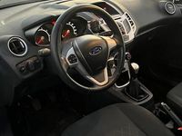 Gebraucht Ford Fiesta Trend 60 PS (44 kW) 2011 Weiß Kleinwagen