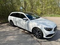 Gebraucht Mercedes E200 160 PS (117 kW) 2022 Weiß Limousine