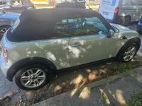 Second-hand Mini Cooper Cabriolet 122 CP (89 kW) 2012 Argintiu Cabrio