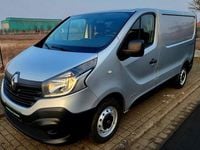 Gebraucht Renault Trafic Komfort 145 PS (106 kW) 2017 Grau Van / Kleinbus