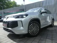 Gebraucht VW Tayron Life 150 PS (110 kW) 2025 Silber SUV