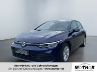 Gebraucht VW Golf VIII Life 150 PS (110 kW) 2023 Blau Limousine