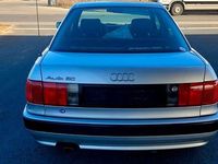 Second-hand Audi 80 90 CP (66 kW) 1992 Gri Berlinǎ