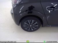 Gebraucht Peugeot e-208 Active 100 kW (136 PS) 2023 Schwarz Kleinwagen