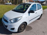 Gebraucht Hyundai i10 69 PS (50 kW) 2013 Weiß Kleinwagen
