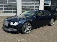 Gebraucht Bentley Flying Spur Mulliner 507 PS (372 kW) 2016 Blau Limousine