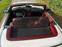 Gebraucht Mercedes 560 230 PS (169 kW) 1987 Weiß Cabrio