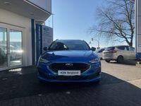 Gebraucht Ford Focus Cool & Connect 101 PS (74 kW) 2022 Dynamic blau metallic blau Kombi