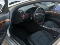 Gebraucht Mercedes E220 150 PS (110 kW) 2005 Schwarz Limousine