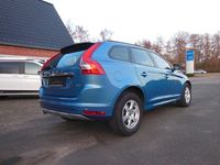 Gebraucht Volvo XC60 150 PS (110 kW) 2017 Blau SUV