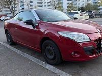 Gebraucht Renault Mégane Cabriolet 140 PS (102 kW) 2013 Rot Cabrio