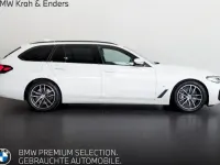 Gebraucht BMW 530 M Sport 286 PS (210 kW) 2023 Weiss Kombi