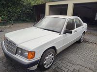 Gebraucht Mercedes 190 72 PS (52 kW) 1988 Weiß Limousine
