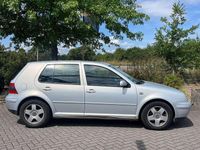 Gebraucht VW Golf III 125 PS (91 kW) 1998 Silber Limousine