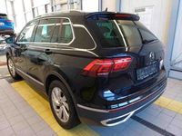 Gebraucht VW Tiguan 150 PS (110 kW) 2023 Schwarz SUV