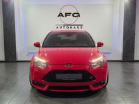 Gebraucht Ford Focus ST 250 PS (183 kW) 2014 Rot Limousine