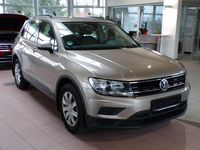 Gebraucht VW Tiguan Trendline 150 PS (110 kW) 2017 Titanium beige SUV