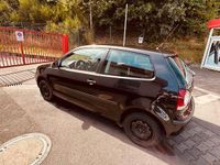 Gebraucht VW Polo 54 PS (39 kW) 2005 Schwarz Kleinwagen