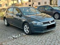 Gebraucht VW Golf 140 PS (102 kW) 2014 Grau Limousine