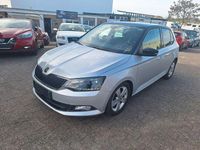 Gebraucht Skoda Fabia Style 90 PS (66 kW) 2016 Silber Limousine