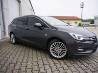 Gebraucht Opel Astra 150 PS (110 kW) 2016 Plat.anthr./rogrey/0j:silbergr Kombi