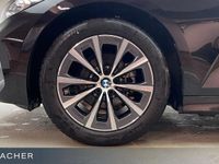 Gebraucht BMW 318 Efficient Dynamics 150 PS (110 kW) 2024 Schwarz uni Kombi