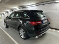 Gebraucht Mercedes GLC220 170 PS (125 kW) 2019 Schwarz SUV