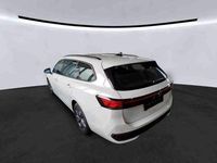 Gebraucht VW Passat 204 PS (150 kW) 2025 Pure white Kombi