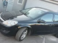 Gebraucht Opel Astra 150 PS (110 kW) 2008 Schwarz Kombi