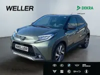 Gebraucht Toyota Aygo X X-plore 72 PS (52 kW) 2022 Dunkelgruen SUV