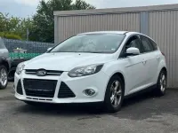 Usata Ford Focus Champions Edition 101 CV (74 kW) 2013 Bianco Berlina