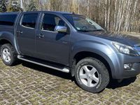 Second-hand Isuzu D-Max 163 CP (119 kW) 2013 Van