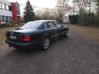 Second-hand Audi A8 300 CP (220 kW) 1998 Verde Berlinǎ